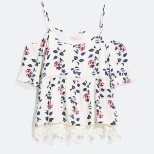 *LIKE NEW* shoulder top, laced bottom